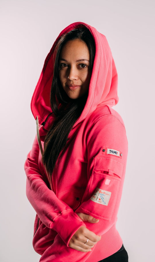 CASEY - SUSAN G. KOMEN EDITION - Thumb United