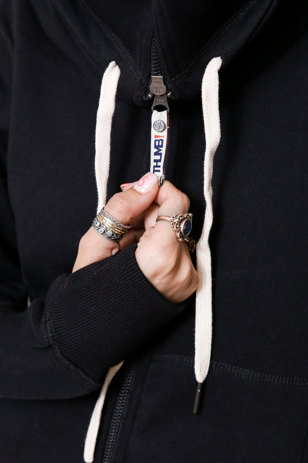 THE CASEY FLEECE - Thumb United