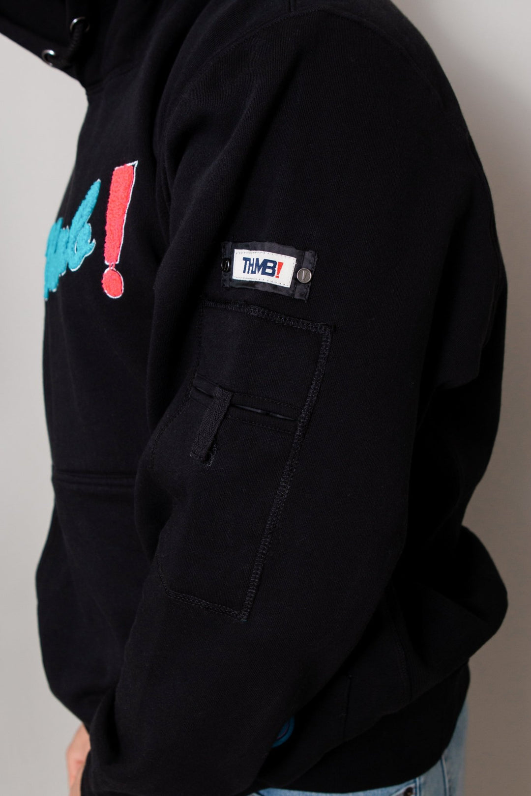 THE CHENILLE UNISEX PULLOVER - Thumb United