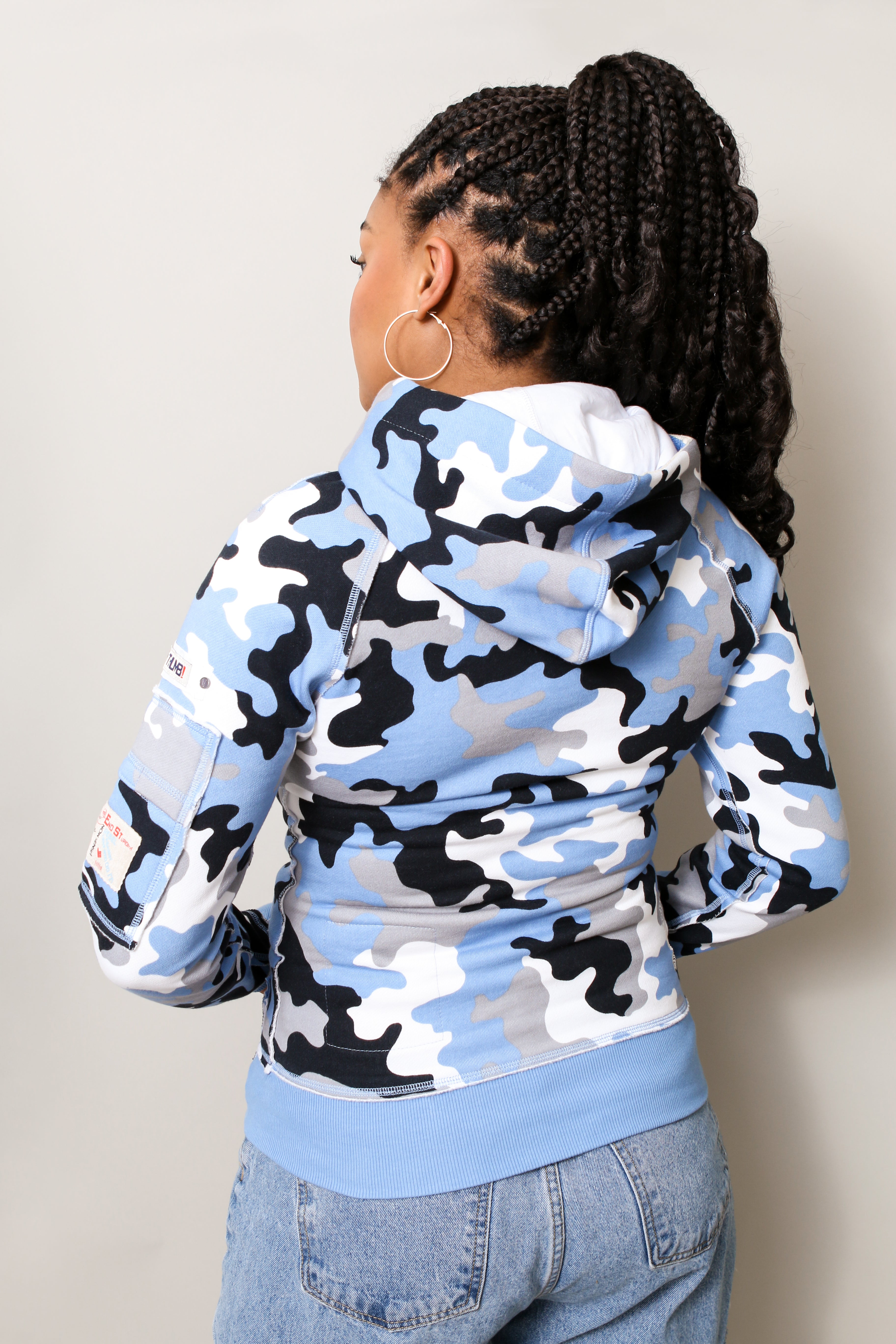 Women's blue camo store sweatshirt