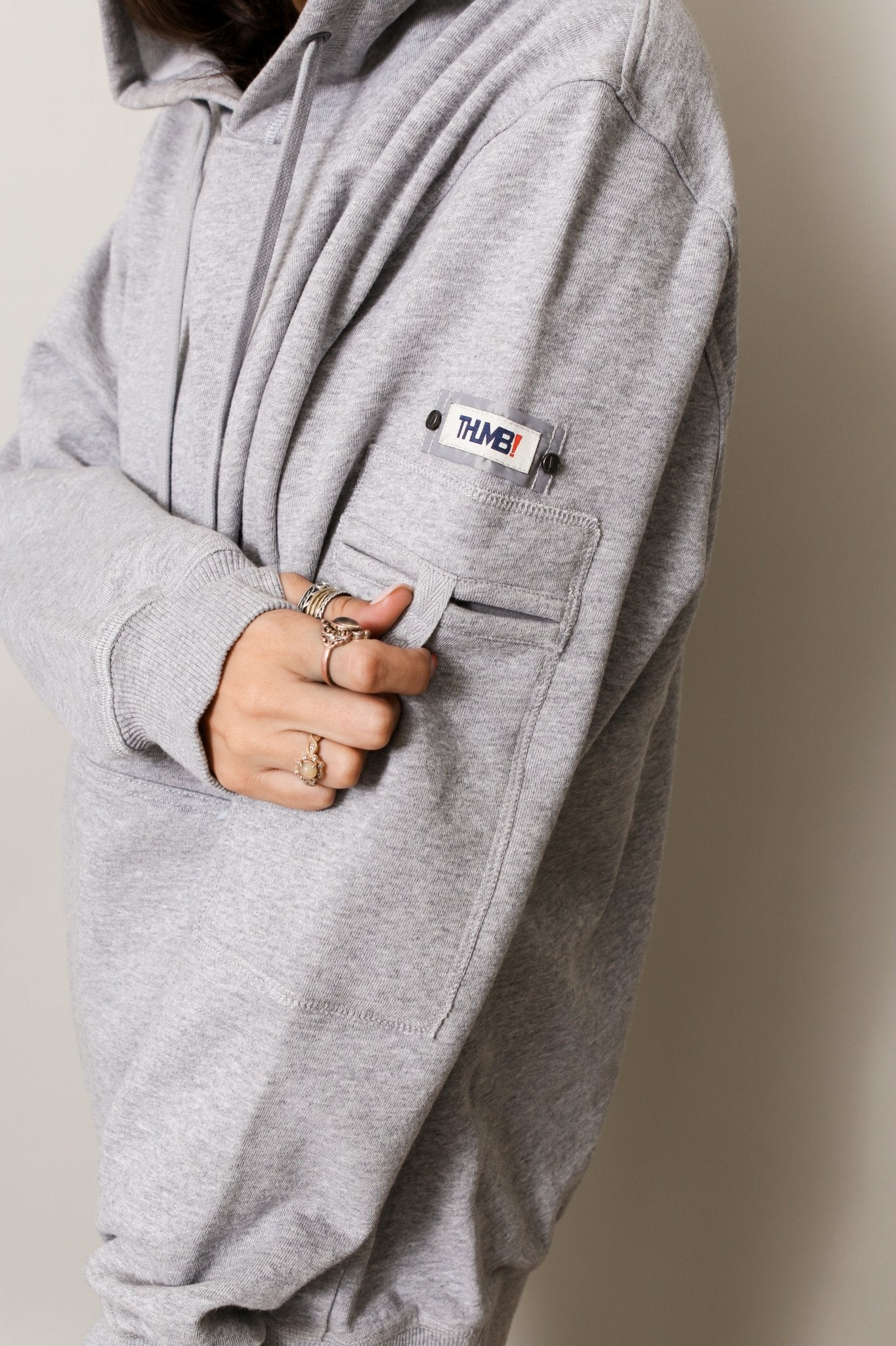 THE JOHNNY BOYFRIEND UNISEX PULLOVER - Thumb United