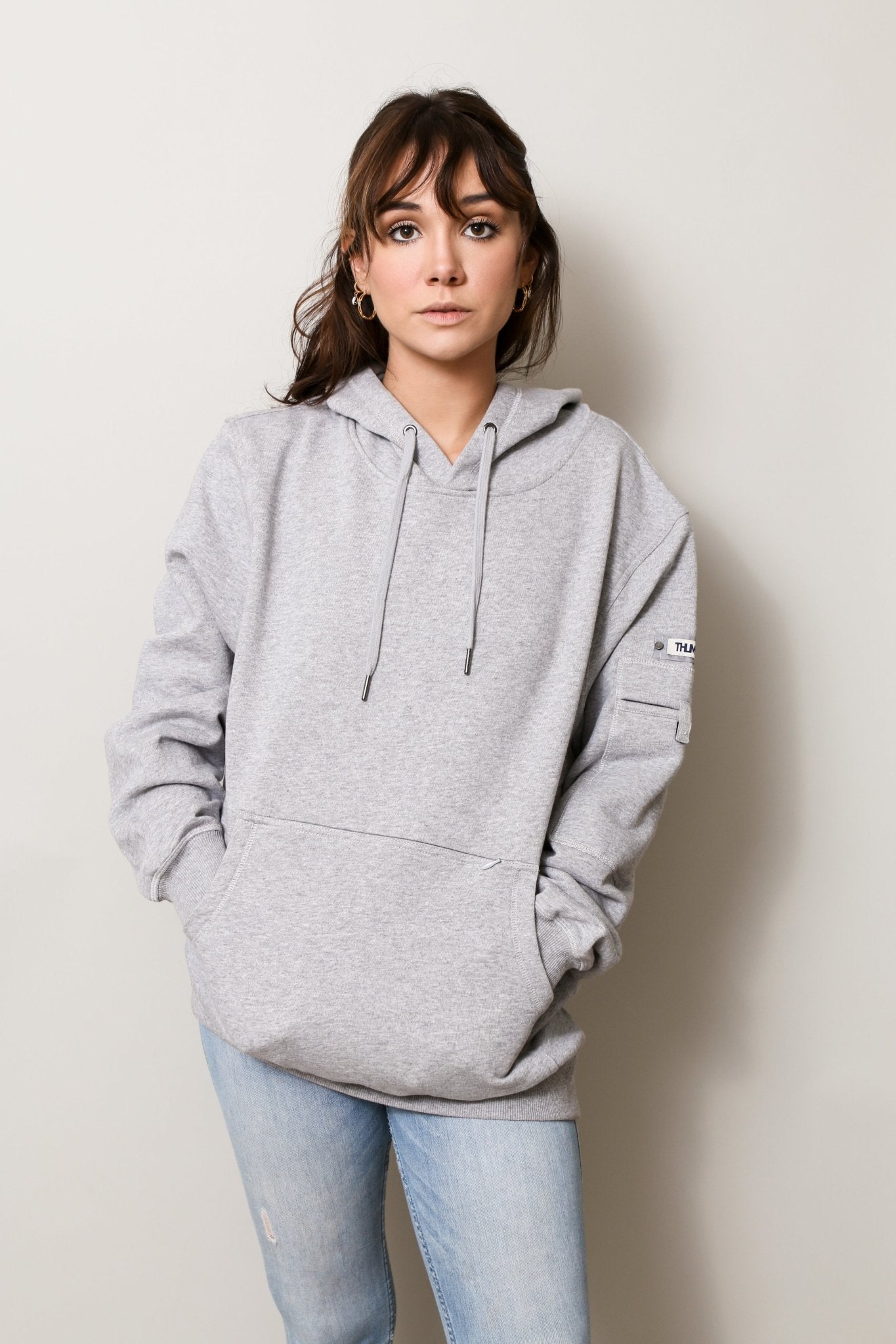 THE JOHNNY BOYFRIEND UNISEX PULLOVER - Thumb United