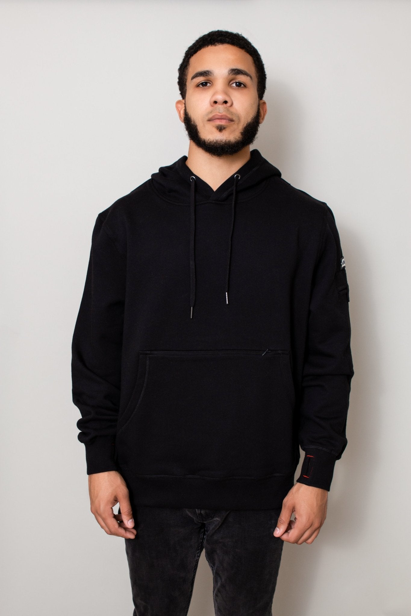 THE JOHNNY BOYFRIEND UNISEX PULLOVER - Thumb United