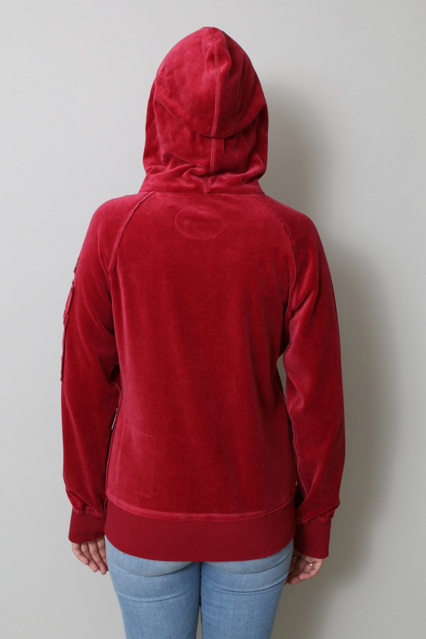 THE OLIVIA VELOUR HOODIE - Thumb United